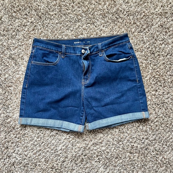 Old Navy Jean Shorts - Picture 1 of 5